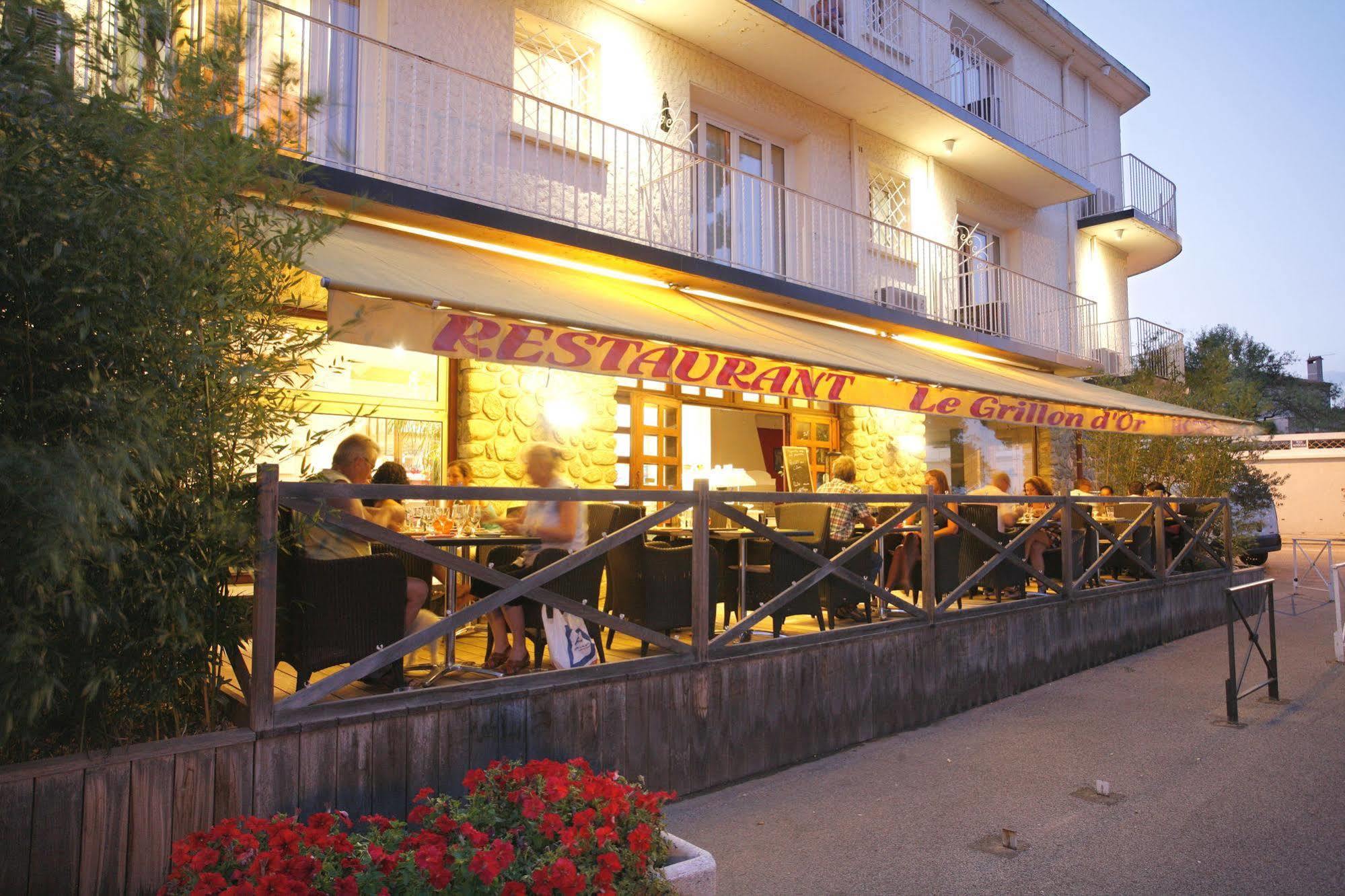 Hotel The Originals Perpignan Sud Le Grillon D'Or Le Boulou Buitenkant foto