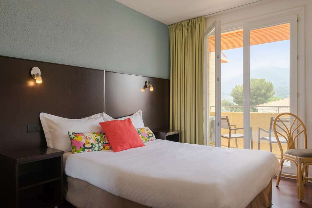 Hotel The Originals Perpignan Sud Le Grillon D'Or Le Boulou Kamer foto